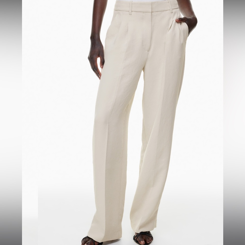 Aritzia effortless pant